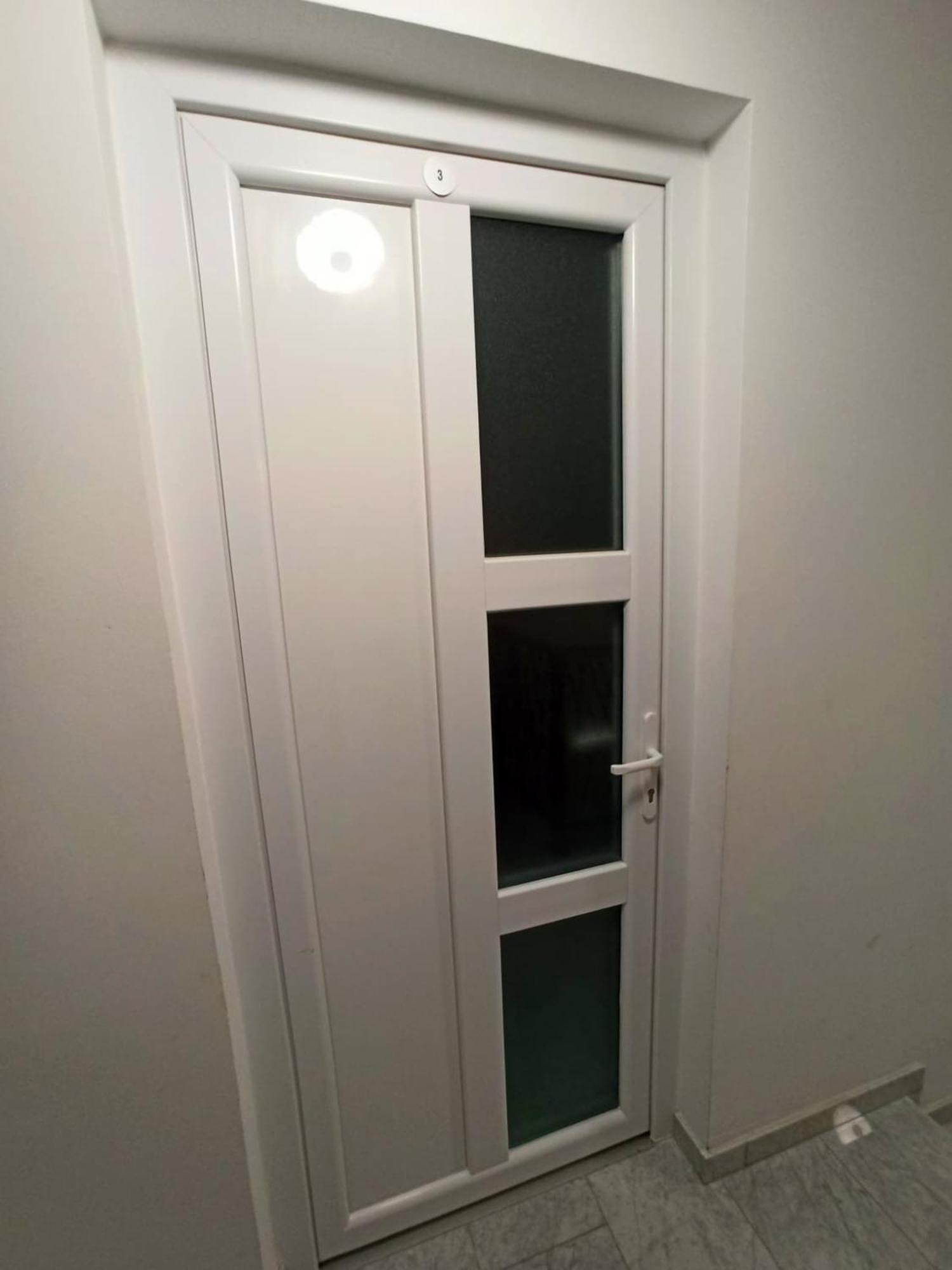 Apartmani Leptir Раковица Екстер'єр фото